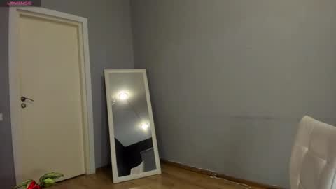 Meera online show from 9, 3, 2025