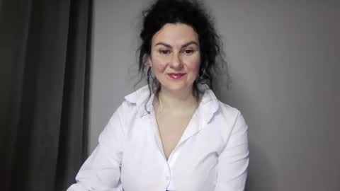 Snapshot of miralove362 chatting on 22, 3, 2026 miralove362 online show from 22, 3, 2026