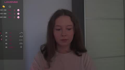 Kira online show from 9, 10, 2025