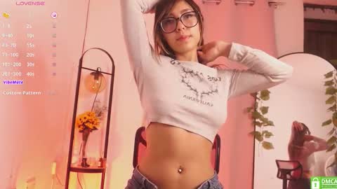 MIRANDA HERNANDEZ online show from 10, 3, 2026