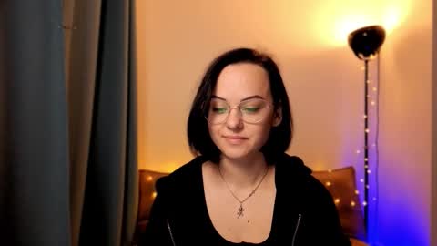 Snapshot of miraskyy chatting on 2, 11, 2025 MiraSkyy online show from 2, 11, 2025