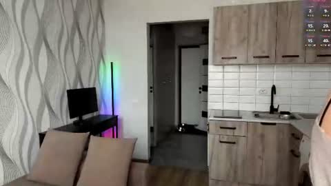 Mira online show from 8, 7, 2026