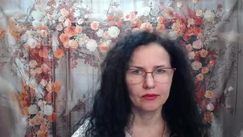 Miroslava Happi online show from 13, 4, 2026