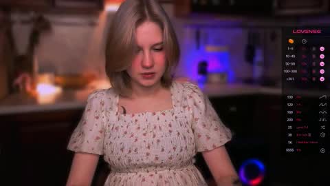 Snapshot of mirrameow chatting on 12, 11, 2025 Mira online show from 12, 11, 2025