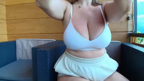 Snapshot of mis_eva chatting on 19, 6, 2026 Eva online show from 19, 6, 2026