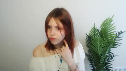 misaki_chan_ online show from 6, 3, 2026