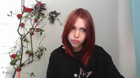 misaki_chan_ online show from 30, 4, 2026