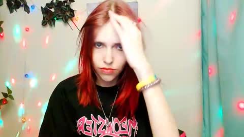 misaki_chan_ online show from 17, 7, 2026