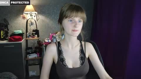 Snapshot of miss___alisa chatting on 19, 7, 2026 Alisa NONNUDE online show from 19, 7, 2026