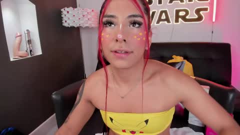 Snapshot of miss___allison chatting on 15, 5, 2026 Allison online show from 15, 5, 2026