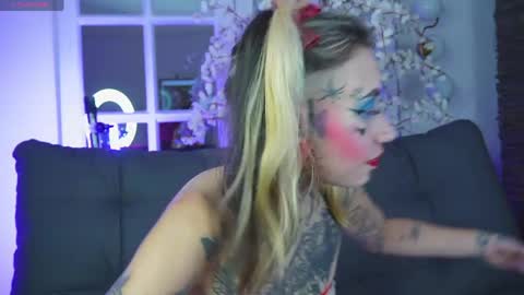 miss___angel online show from 9, 5, 2026