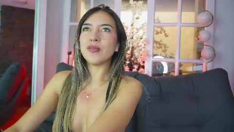 Snapshot of miss__zoe chatting on 21, 7, 2026 Zoe online show from 21, 7, 2026