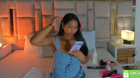 Miss Abigail  online show from 7, 5, 2026