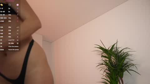 Snapshot of miss_airi chatting on 25, 7, 2026 miss airi online show from 25, 7, 2026