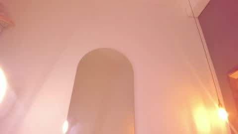 Snapshot of miss_ambrer chatting on 6, 8, 2026 Amber online show from 6, 8, 2026