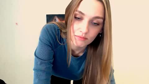 Angelina online show from 7, 10, 2025
