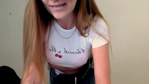 Angelina online show from 16, 10, 2025