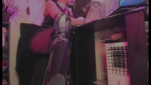 missAsmodeus online show from 7, 10, 2025