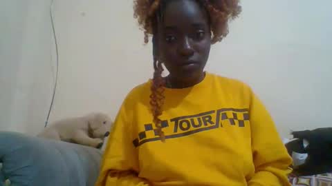 miss_atitude online show from 9, 10, 2025