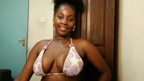 Snapshot of miss_boobieliscious1 chatting on 14, 2, 2026 miss_boobieliscious1 online show from 14, 2, 2026