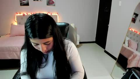 Snapshot of miss_cataleya__ chatting on 25, 5, 2026 Cataleya online show from 25, 5, 2026