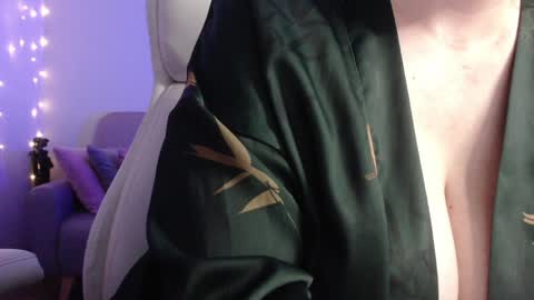 Snapshot of miss_daniels chatting on 28, 12, 2024 liza online show from 28, 12, 2024