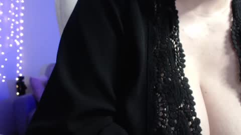 Snapshot of miss_daniels chatting on 22, 2, 2025 liza online show from 22, 2, 2025