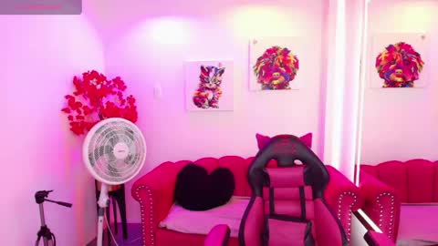 Melanie online show from 9, 5, 2026