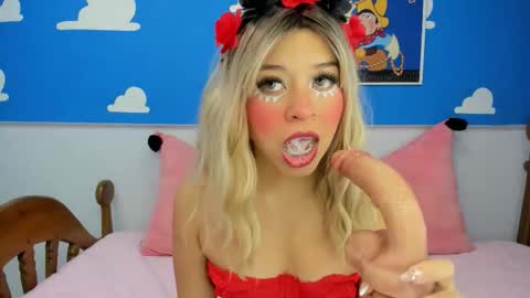 Evoleth online show from 7, 10, 2025