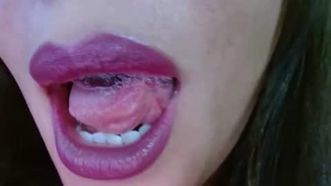 Snapshot of miss_evoleth2 chatting on 4, 8, 2026 Miss Evoleth online show from 4, 8, 2026