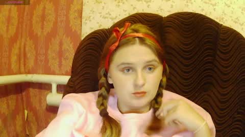 Miss Iriss online show from 4, 4, 2026