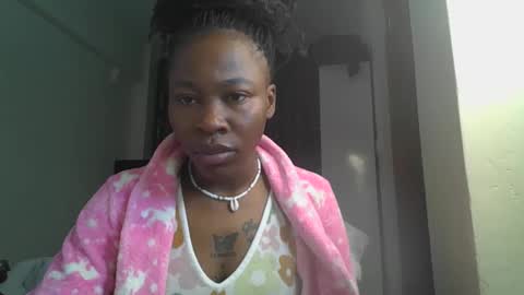 Miss Kiarrafit online show from 25, 11, 2025