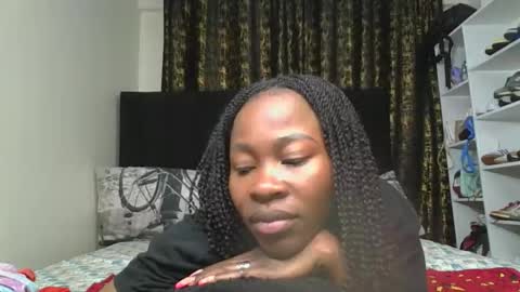 Miss Kiarrafit online show from 17, 12, 2025