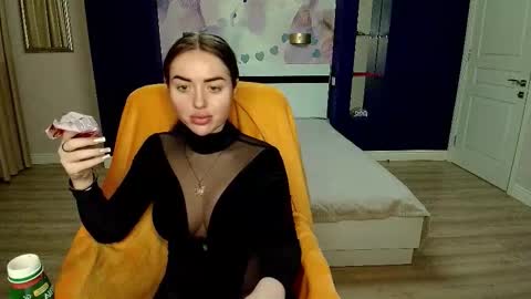 miss_kiten online show from 8, 1, 2026