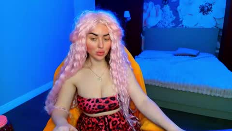 miss_kiten online show from 26, 7, 2026