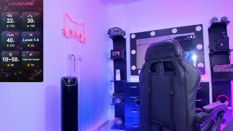 Miss Kittyn online show from 31, 10, 2025