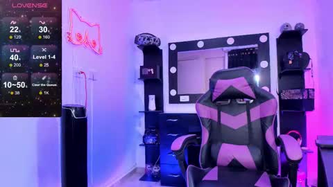 Miss Kittyn online show from 14, 11, 2025