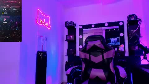 Miss Kittyn online show from 4, 8, 2026