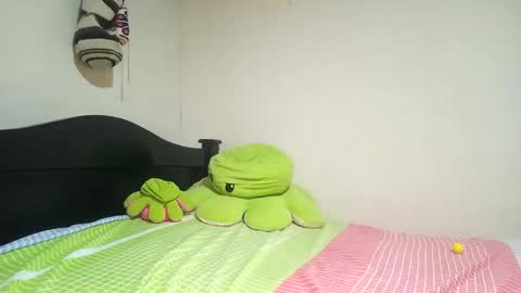 ly independent model online show from 21, 2, 2025