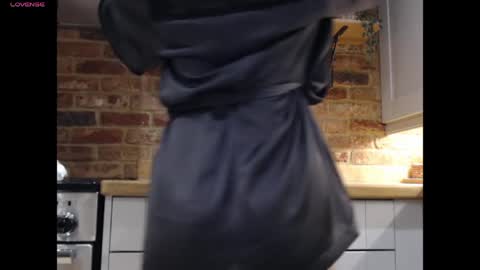 Snapshot of miss_married chatting on 18, 4, 2026 Anna online show from 18, 4, 2026