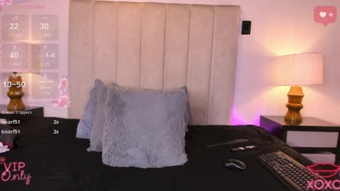 miss_milf_ online show from 25, 5, 2026