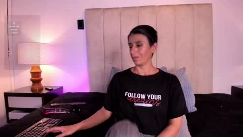miss_milf_ online show from 30, 5, 2026