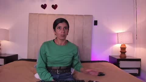 miss_milf_ online show from 27, 6, 2026