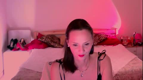 Snapshot of miss_mimys chatting on 25, 1, 2025 Nicol online show from 25, 1, 2025