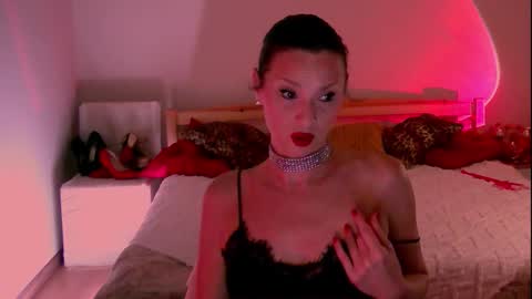 Snapshot of miss_mimys chatting on 23, 2, 2025 Nicol online show from 23, 2, 2025