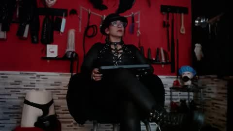 Mistress Miranda online show from 23, 11, 2025