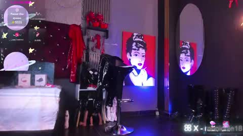Miss Nicole online show from 7, 8, 2026