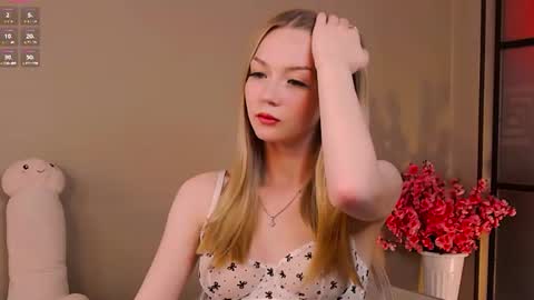 Nicole online show from 9, 7, 2026