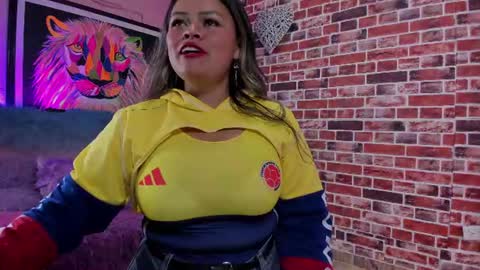 Miss Pecados online show from 17, 6, 2026