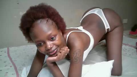 Snapshot of miss_pretty01 chatting on 9, 4, 2026 miss_pretty01 online show from 9, 4, 2026